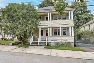 136 Hillside Ave, Pawtucket, RI 02860 - Photo 17