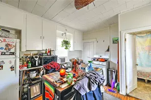 124 Pitman St, Providence, RI 02906 - Photo 21