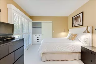 111 Ocean Ave, Newport, RI 02840 - Photo 41