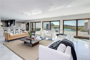 111 Ocean Ave, Newport, RI 02840 - Photo 1