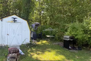 53 Park Ln, Coventry, RI 02816 - Photo 5