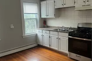 407 Morris Ave, Providence, RI 02909 - Photo 5