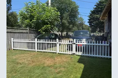 60 Farewell Street, Newport, RI 02840 - Photo 3