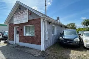 589 Pawtucket Ave, Pawtucket, RI 02860 - Photo 1