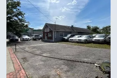 589 Pawtucket Avenue, Pawtucket, RI 02860 - Photo 3