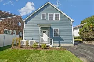 117 Sharon St, Providence, RI 02908 - Photo 43