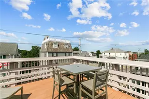 6 Hammond St, Newport, RI 02840 - Photo 23