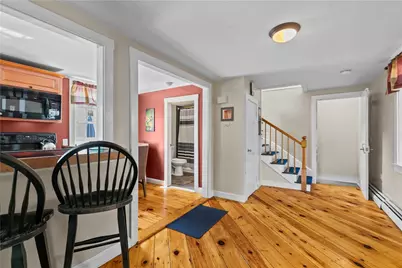 6 Hammond Street #4, Newport, RI 02840 - Photo 5