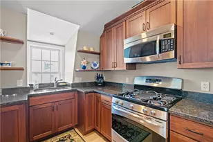 30 Brewer St, Newport, RI 02840 - Photo 11