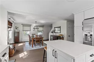 62 Beachmount Ave, Bristol, RI 02809 - Photo 19