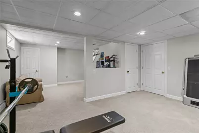 62 Beachmount Avenue, Bristol, RI 02809 - Photo 39