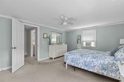 62 Beachmount Avenue, Bristol, RI 02809 - Photo 33