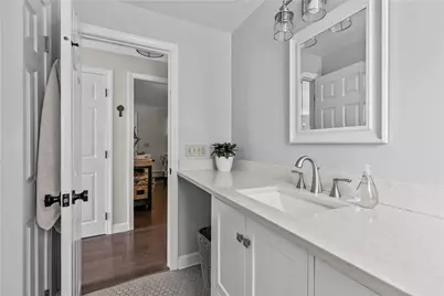 62 Beachmount Avenue, Bristol, RI 02809 - Photo 23