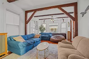 28 Rhode Island Ave, Newport, RI 02840 - Photo 15