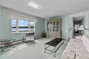 78 Ellery Rd, Newport, RI 02840 - Photo 5