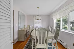 78 Ellery Rd, Newport, RI 02840 - Photo 9