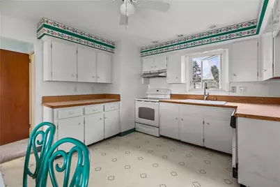 78 Ellery Road, Newport, RI 02840 - Photo 13