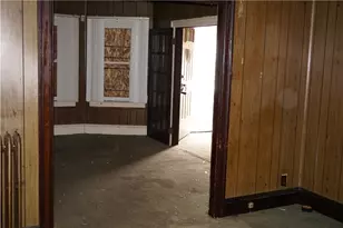 208 California Ave, Providence, RI 02905 - Photo 7