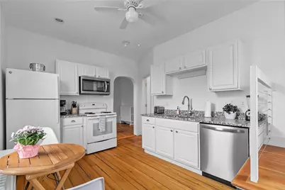 491 Thames Street, Newport, RI 02840 - Photo 11