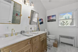 214 Coggeshall Ave, Newport, RI 02840 - Photo 11