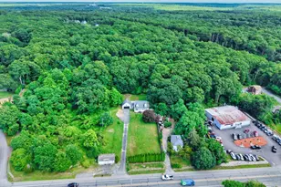 896 Main Rd, Tiverton, RI 02878 - Photo 5