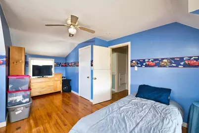 896 Main Road, Tiverton, RI 02878 - Photo 31