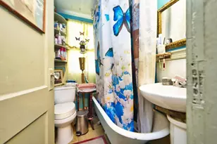 898 Main Rd, Tiverton, RI 02878 - Photo 17