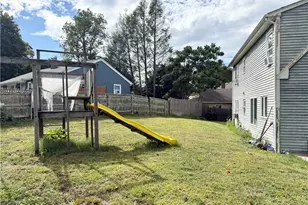 13 Willow Rd, Smithfield, RI 02828 - Photo 5