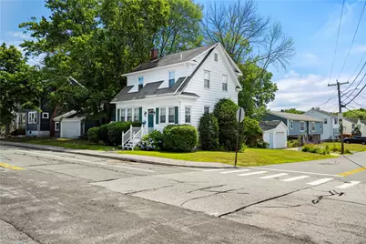 53 Wampanoag Trail, East Providence, RI 02915 - Photo 27