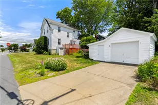 53 Wampanoag Trl, East Providence, RI 02915 - Photo 29