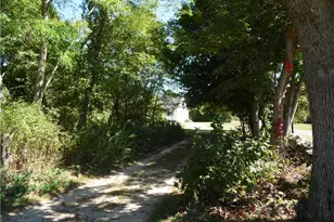 182 Westerly Bradford Rd, Westerly, RI 02891 - Photo 15