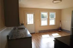 182 Westerly Bradford Rd, Westerly, RI 02891 - Photo 5