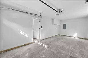 165 Rounds Ave, Providence, RI 02907 - Photo 25