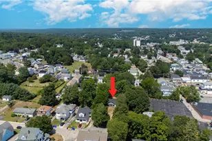 10 Renehan St, West Warwick, RI 02893 - Photo 35