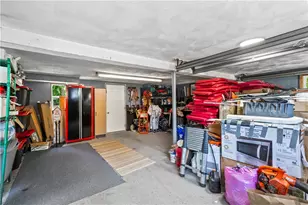 10 Renehan St, West Warwick, RI 02893 - Photo 27