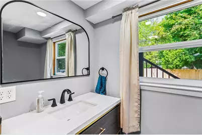 10 Renehan Street, West Warwick, RI 02893 - Photo 25