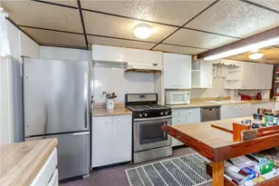 147 Wales St, Cranston, RI 02920 - Photo 39