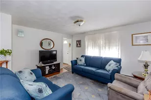 147 Wales St, Cranston, RI 02920 - Photo 13