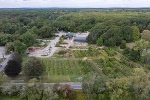 47 Tuckertown Rd, South Kingstown, RI 02879 - Photo 1