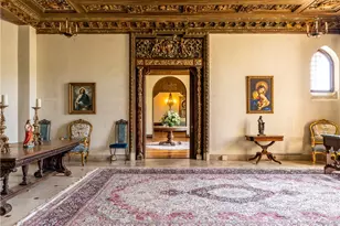 207 Ruggles Ave, Newport, RI 02840 - Photo 13