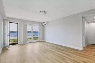 20 America Way #B, Newport, RI 02840 - Photo 5