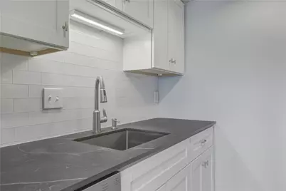 20 America Way #B, Newport, RI 02840 - Photo 11