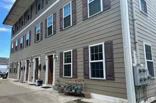 982 Plainfield St, Johnston, RI 02919 - Photo 3