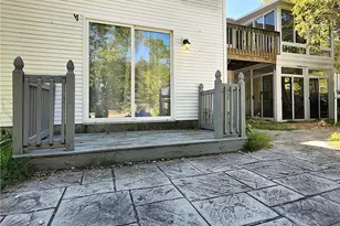 10 Sadler St, North Providence, RI 02911 - Photo 37