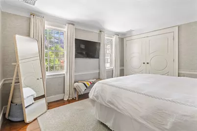 35 Second Street, Newport, RI 02840 - Photo 15