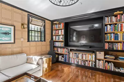 35 Second Street, Newport, RI 02840 - Photo 5