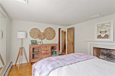 35 Second Street, Newport, RI 02840 - Photo 23