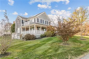 137 Prospect Ln, Portsmouth, RI 02871 - Photo 1