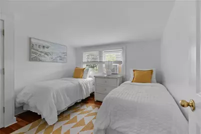 19 Warren Avenue #19, Middletown, RI 02842 - Photo 15