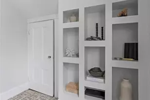 259 Gibbs Ave, Newport, RI 02840 - Photo 3